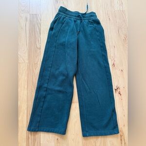 Lululemon Scuba Mid-Rise Wide-Leg Pant *Short Storm Teal Size XXXS